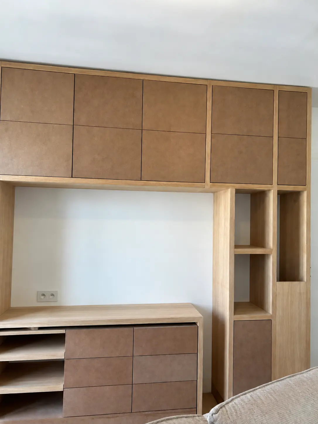 Placards et rangements intégrés en bois